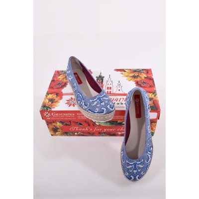 Embroidered Flat Shoes "Dew Blue"